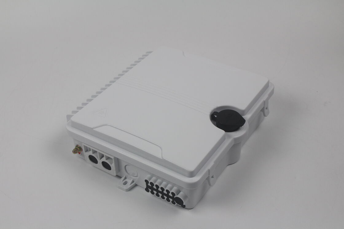 আইপি 65 সুরক্ষা এবং 0.2dB সন্নিবেশ ক্ষতি সহ সহজ রক্ষণাবেক্ষণ FTTH ফাইবার অপটিক টার্মিনেশন বক্স